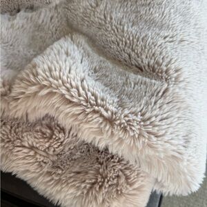 Cream Plush Shaggy Throw Blanket